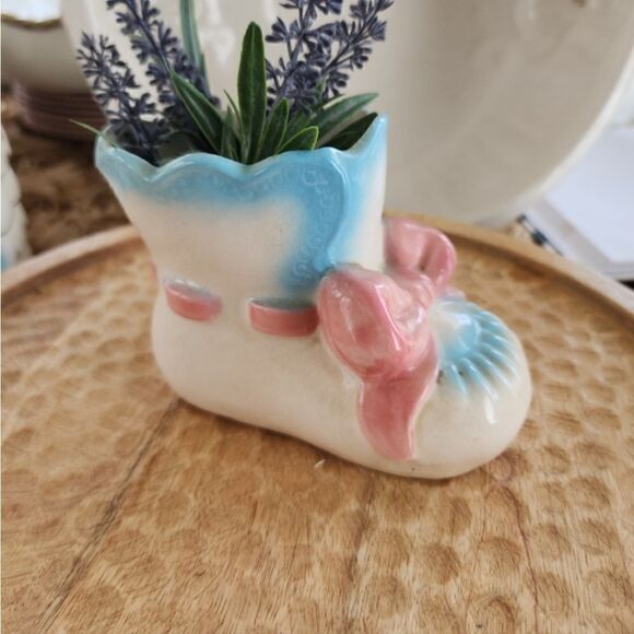 Vintage Baby Booty Planter - Picture 1 of 9